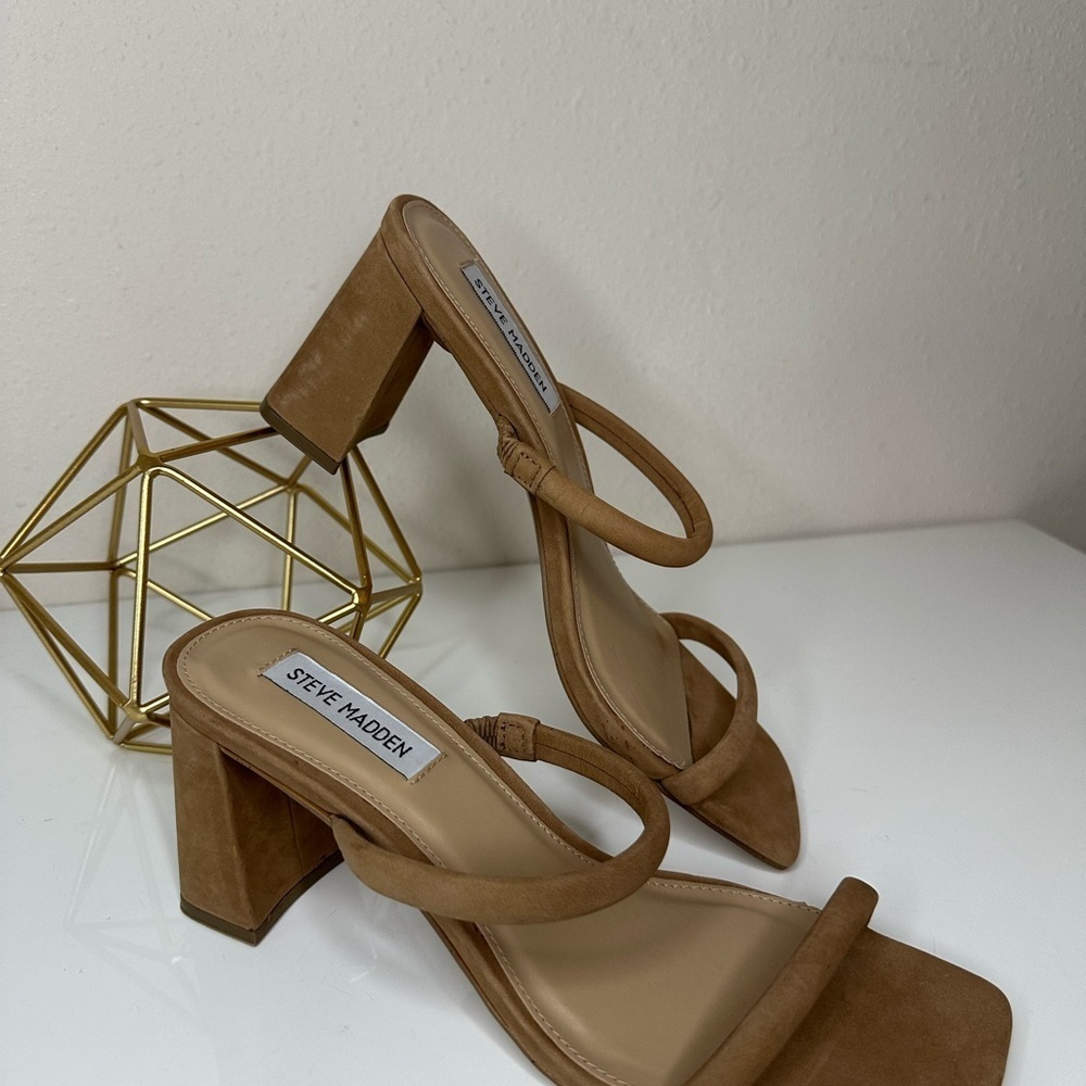 Steve Madden Brown Heeled Sandals - Picture 13 of 13